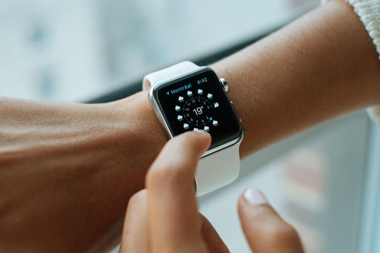 Wearables sinnvoll nutzen: Mehr Bewegung ohne Datenflut Wearables sinnvoll nutzen: Mehr Bewegung ohne Datenflut