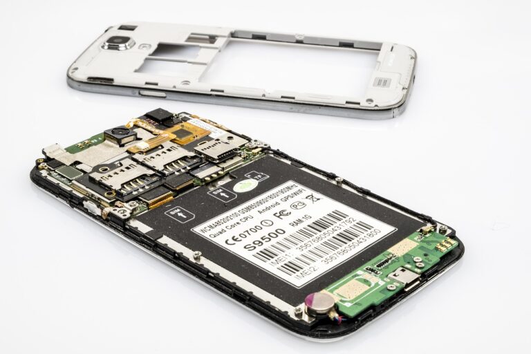 Recht auf Reparatur fürs Smartphone: Was Sie in Deutschland wirklich verlangen können