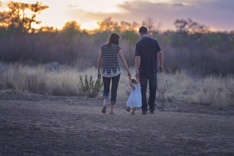 Aktive Wege im Herbst: Wie Familien Schulweg, Arbeitsweg und Alltagsbewegung gesünder planen Aktive Wege im Herbst: Wie Familien Schulweg, Arbeitsweg und Alltagsbewegung gesünder planen
