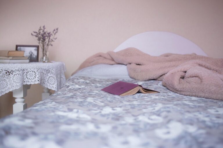 Restless Legs: Warum frühere Beschwerden unter Medikamenten neu bewertet werden sollten