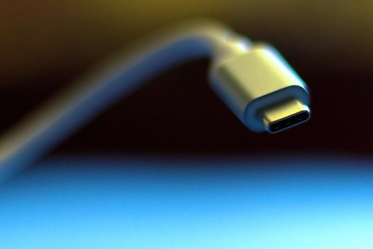 USB unterwegs: Laden erlauben, Datenzugriff bewusst begrenzen