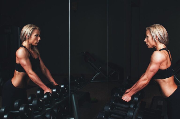 Fitnessstudio-Verträge im Fokus: Was die neue Klage zu Laufzeit und Kosten für Ihren Herbststart bedeutet