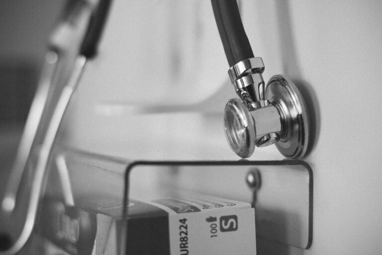 Anhaltender Husten vor dem Herbst: Wann eine COPD-Abklärung und ein Atemnotplan sinnvoll sind
