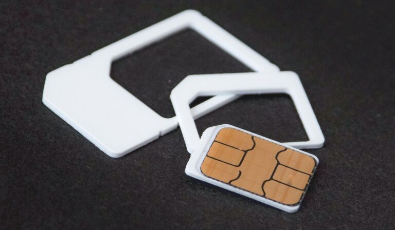 Telefonanbieter wechseln und Rufnummer behalten: Umschaltung planen, Ausfälle belegen und Rechnungen prüfen